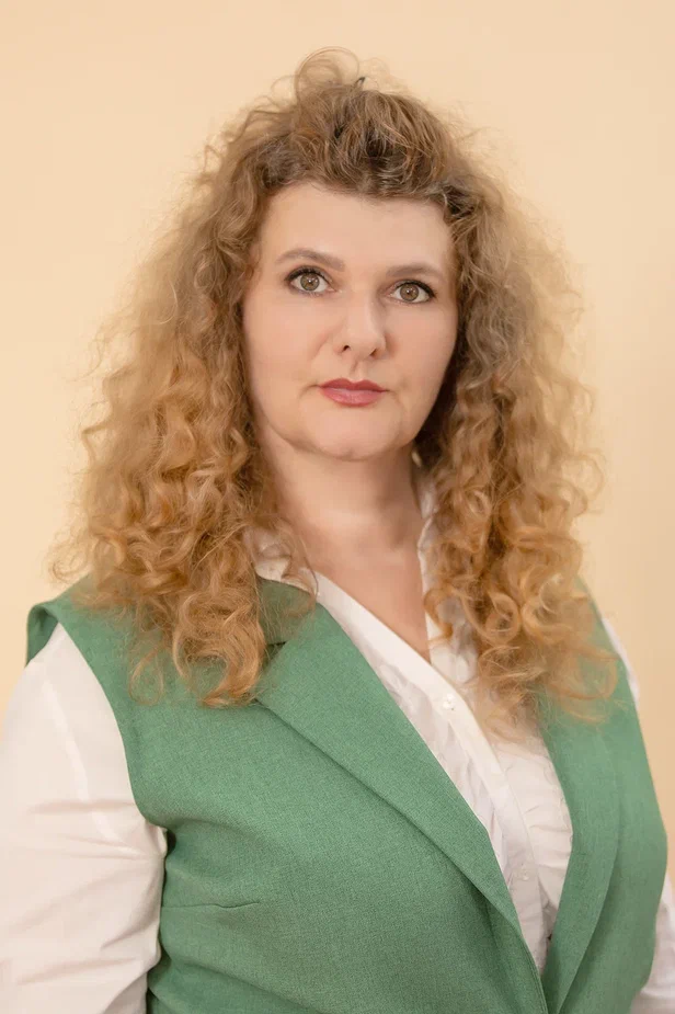 Давидова Майя Сулхановна.